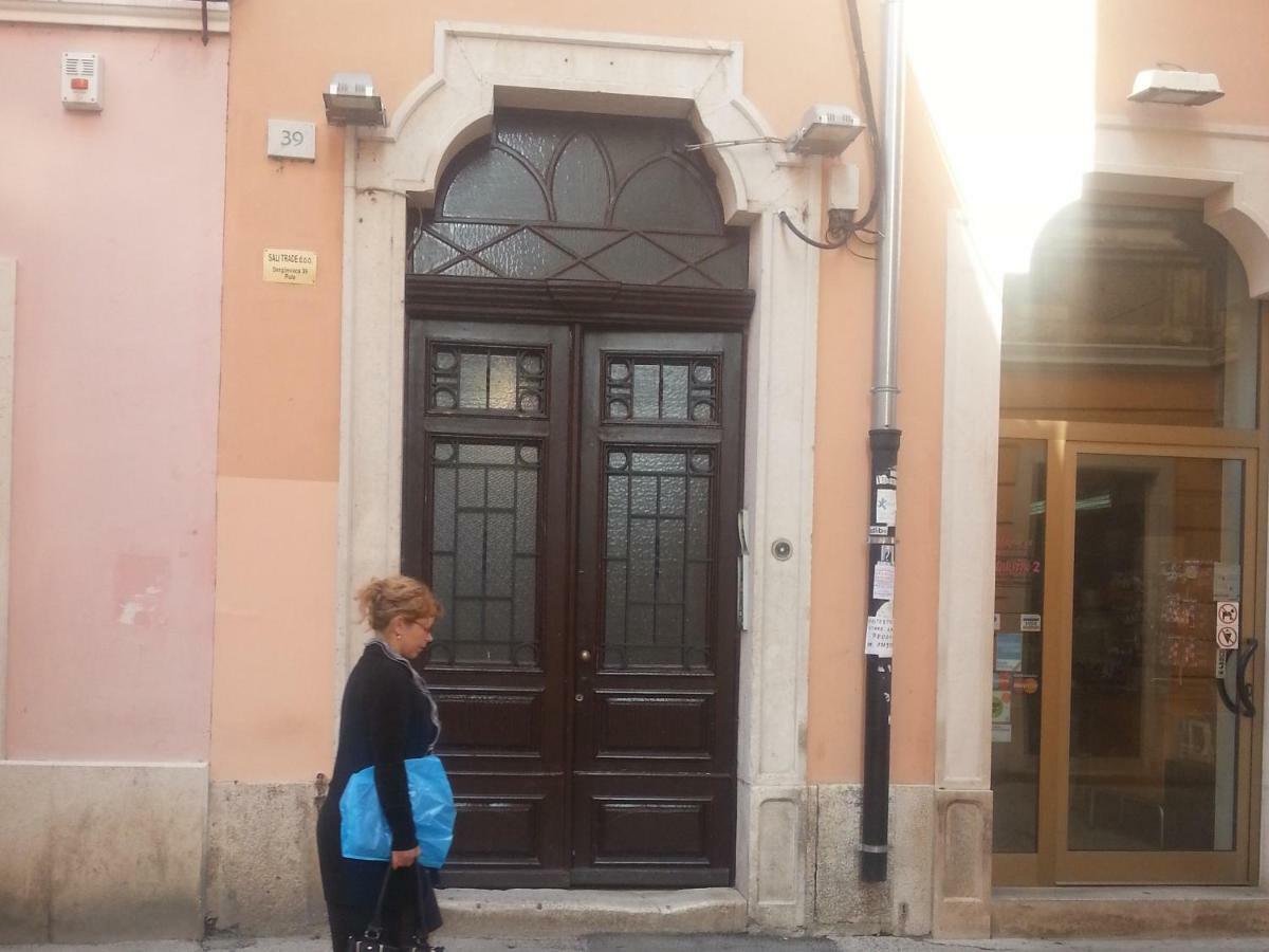 Centar Old Town, With Free Private Parking Pula Exterior foto